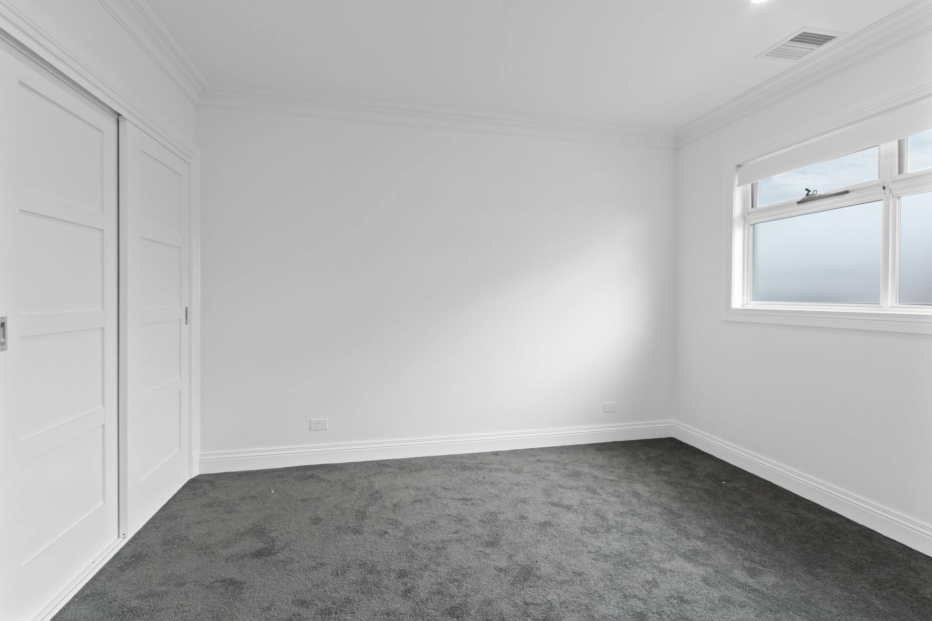 BRAND NEW 3 BEDROOM TOWNHOUSE