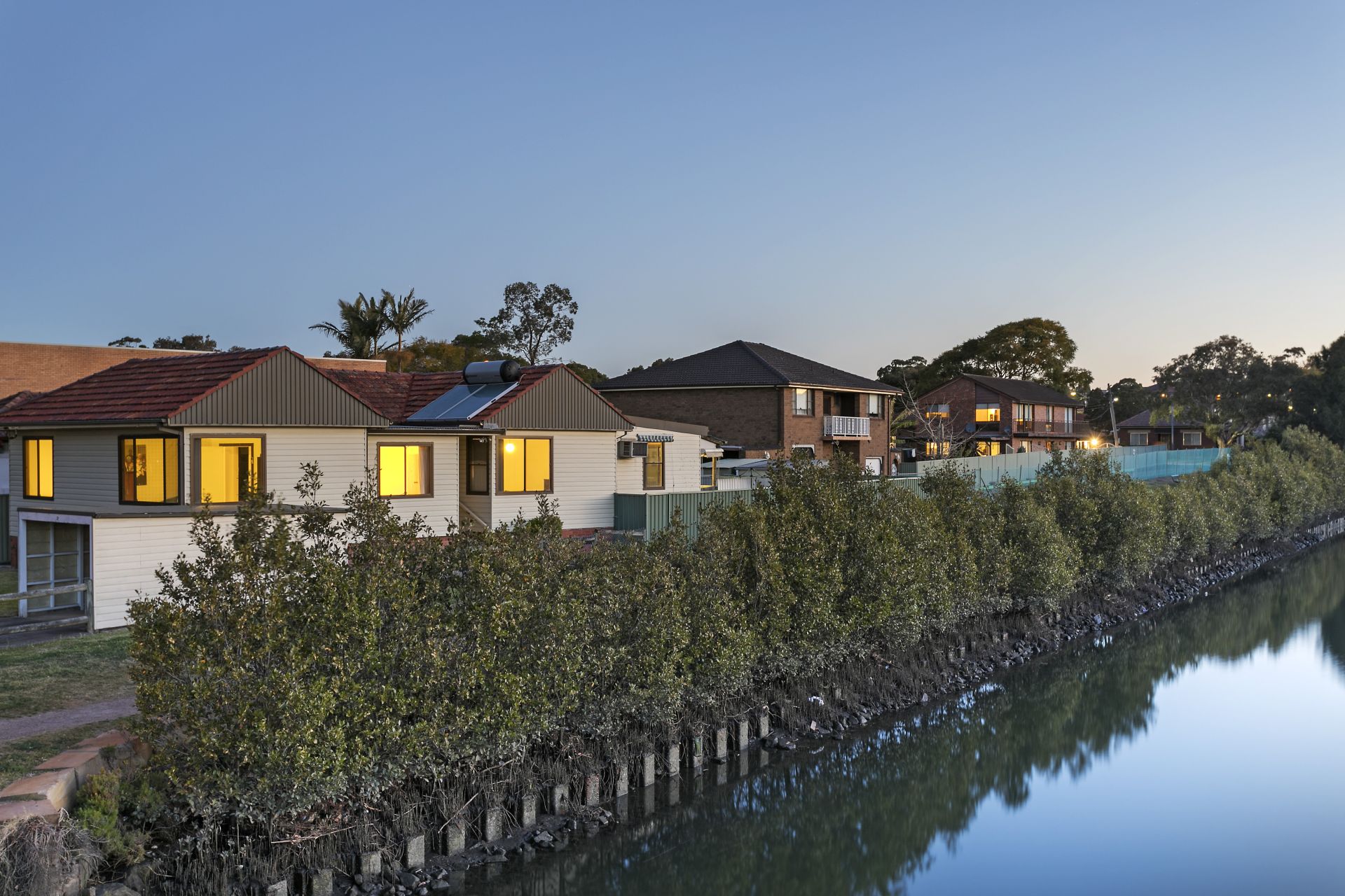 Sold property Sold Price for 2 Lang Road Earlwood NSW 2206 CobdenHayson