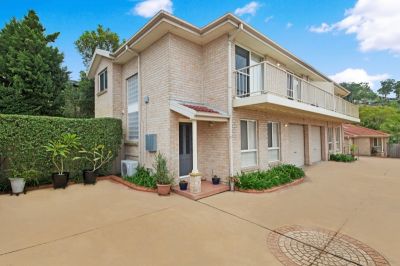 Sold by Neil & Helena Mani, 0409 220 363