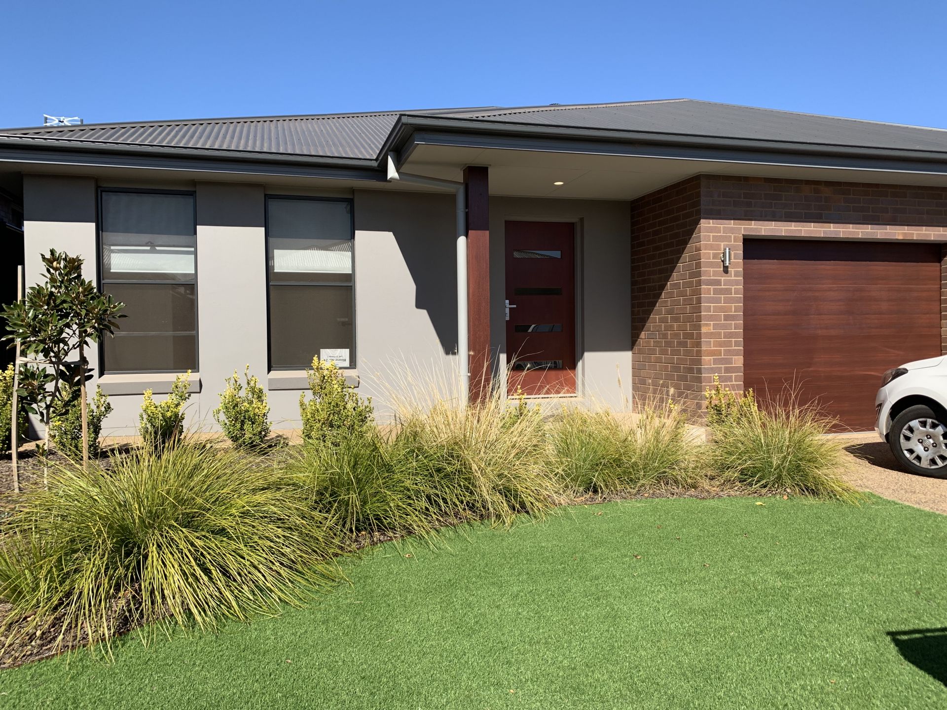 24 Fountain Circuit, Dubbo Bob Berry Real Estate