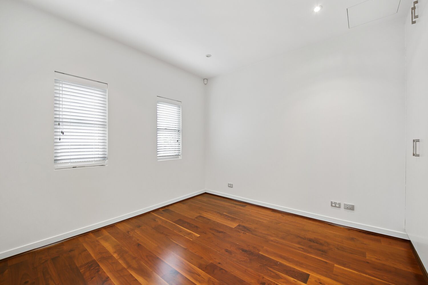 Stunning Two Bedroom Townhouse