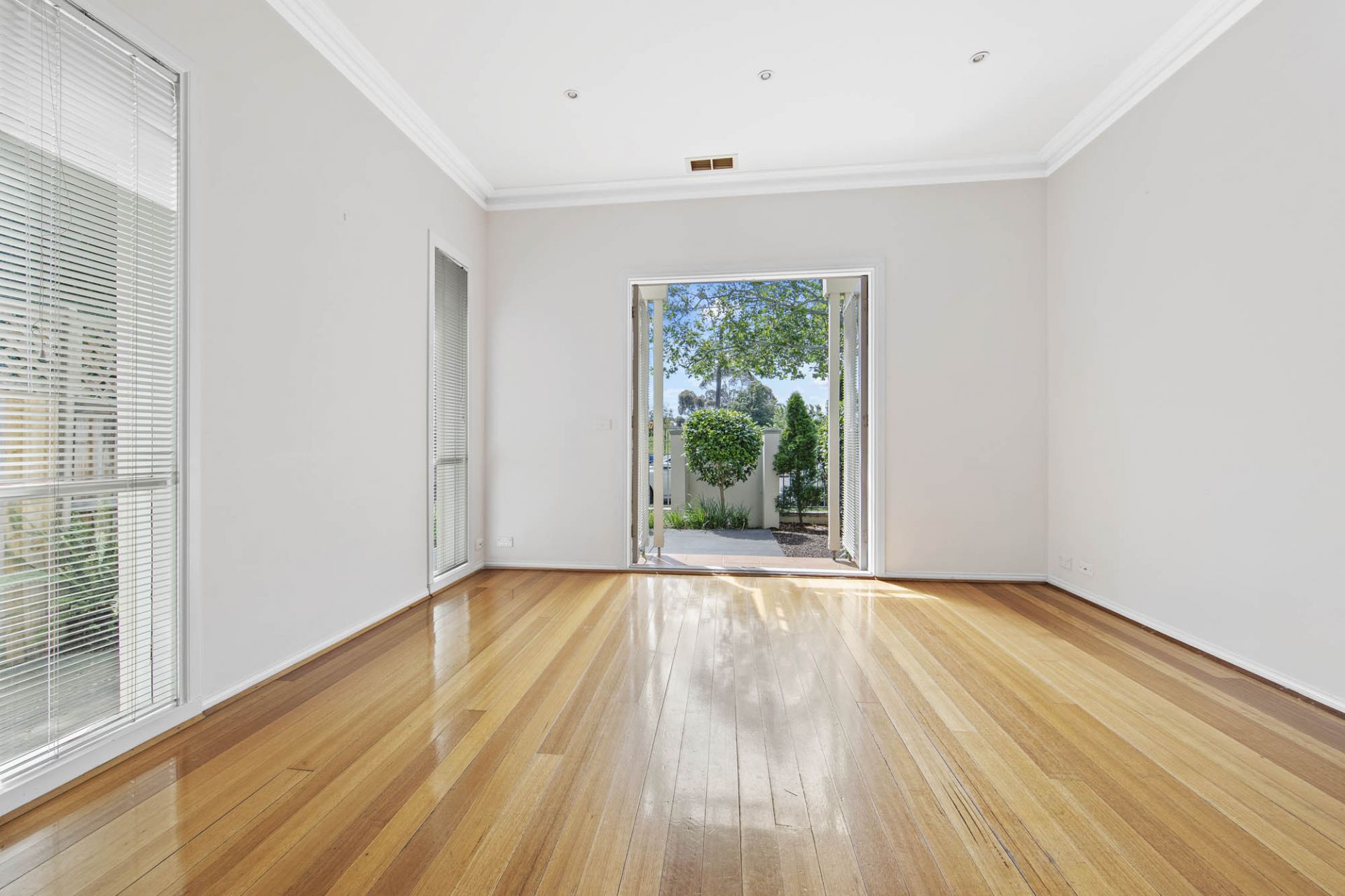 2/483 St Kilda Street, Elwood - Thumbnail 7