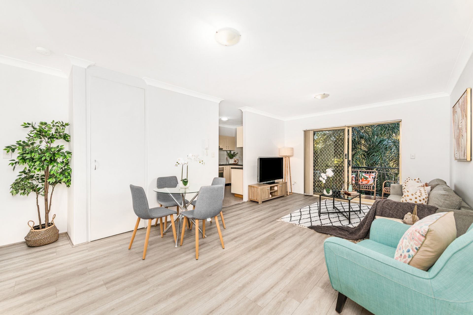 19/56-60 Marlborough Road, Homebush West, West - Thumbnail 2
