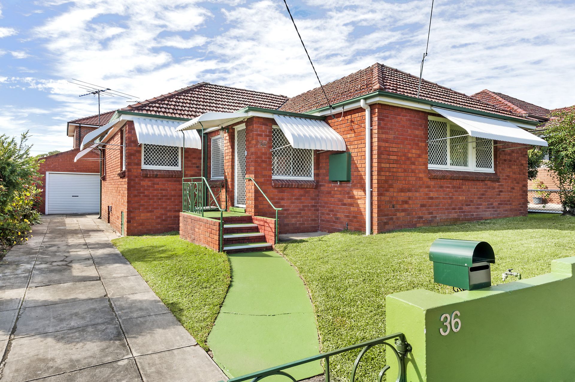 Sold property Sold Price for 36 Duchess Avenue Rodd Point NSW 2046