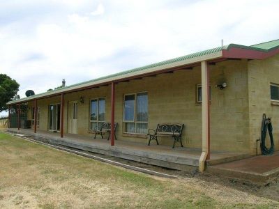 3
 
 
 
  
 
 
 2
 
 
 
  
 
 
 4
 
 
 
 
 
 
 
 298 Stubbs Road, ULVERSTONE TAS 7315, Ulverstone - Thumbnail 2