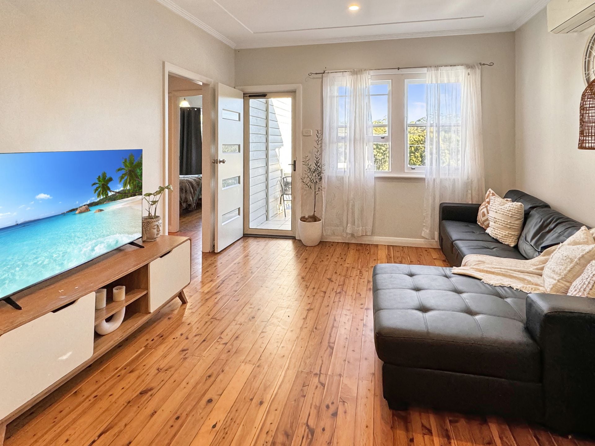 42 Wimbledon Grove, Garden Suburb Robinson Property