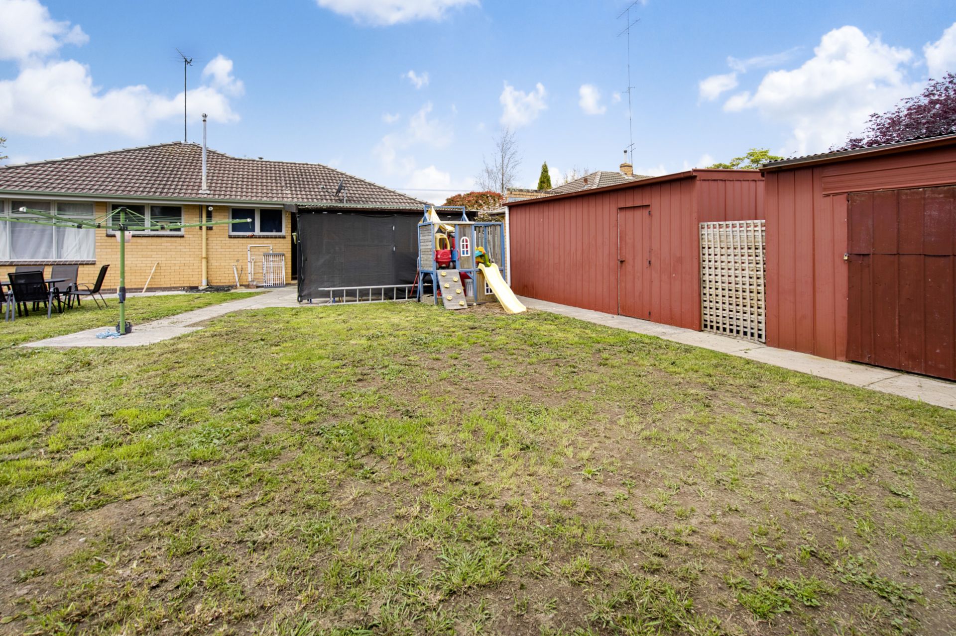 19 Oxford Street, Wendouree, Wendouree - Thumbnail 2