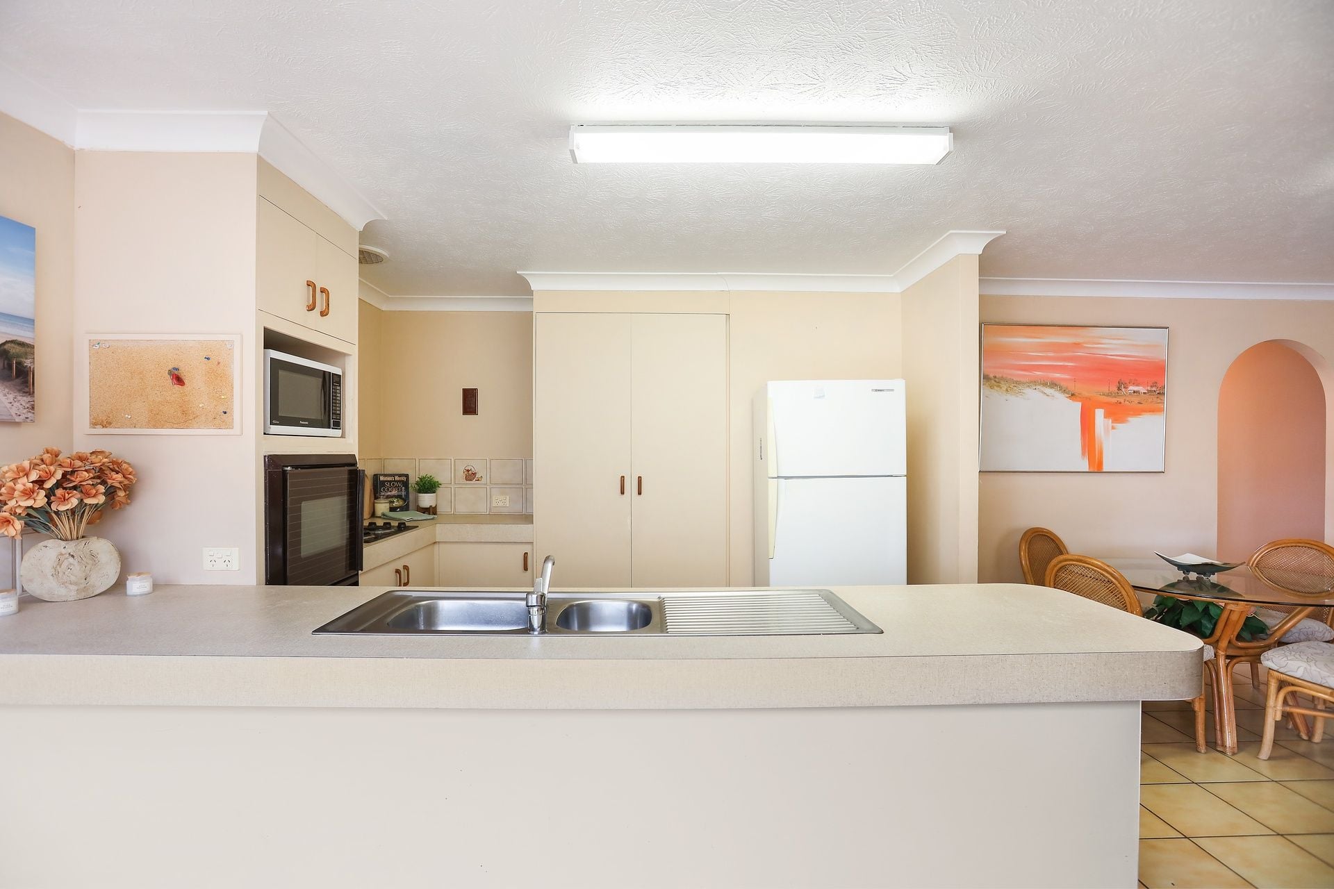 28 Honeyeater Drive Burleigh Waters QLD, Burleigh Waters - Thumbnail 6