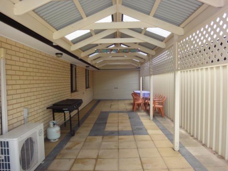 1A McKay Avenue, Windsor Gardens Williams Real Estate