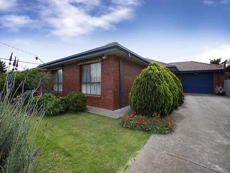 17 Thompson Court, Altona Meadows - Thumbnail 2