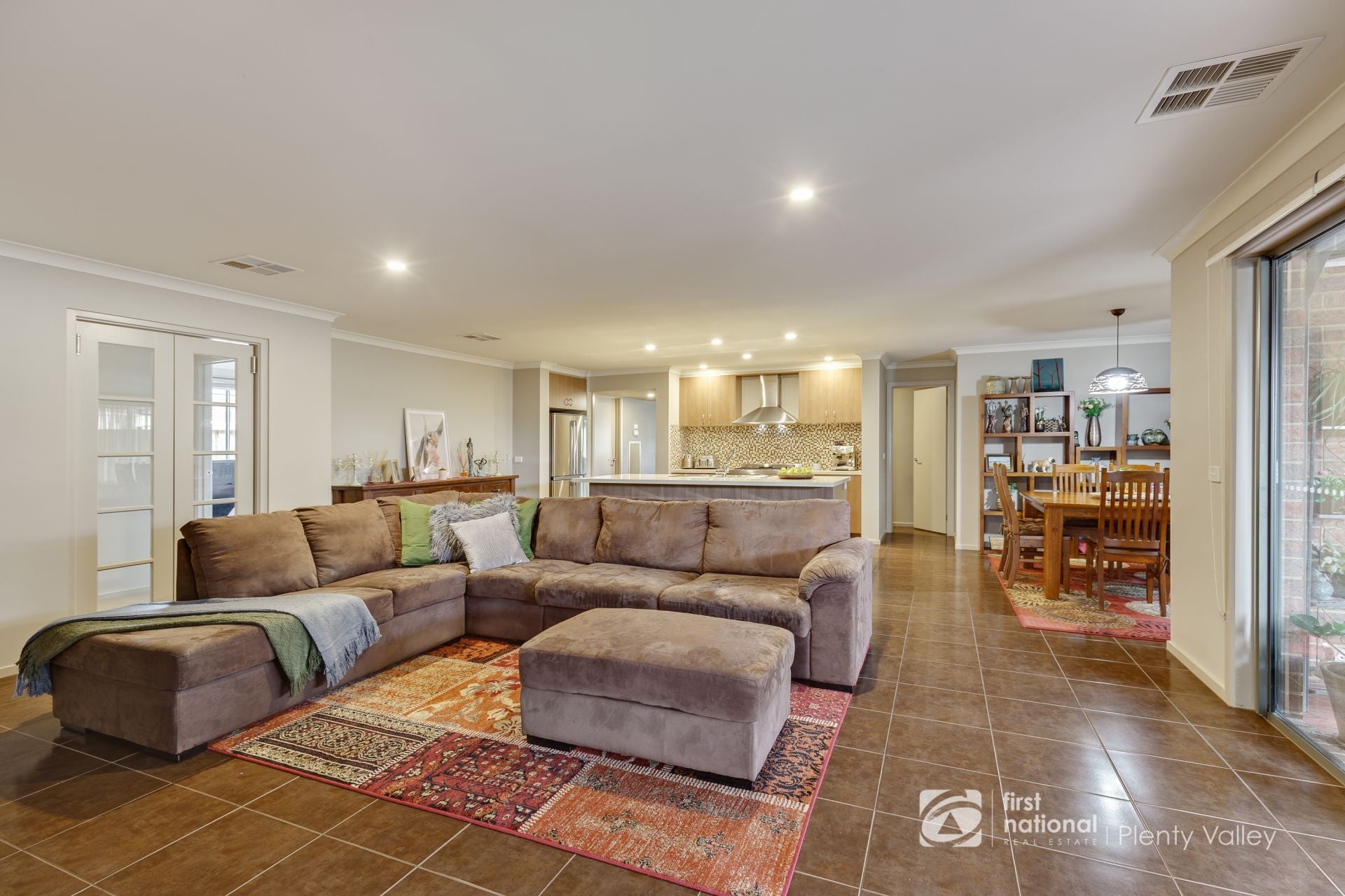 16 Shepherds Way Mernda, Mernda - Thumbnail 6