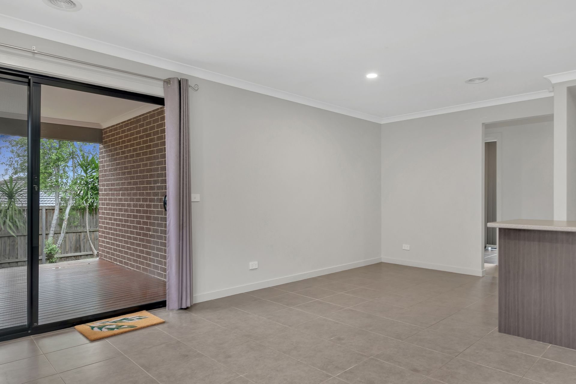 Hows this for Value - 4 Bedrooms + 2 Living Areas !