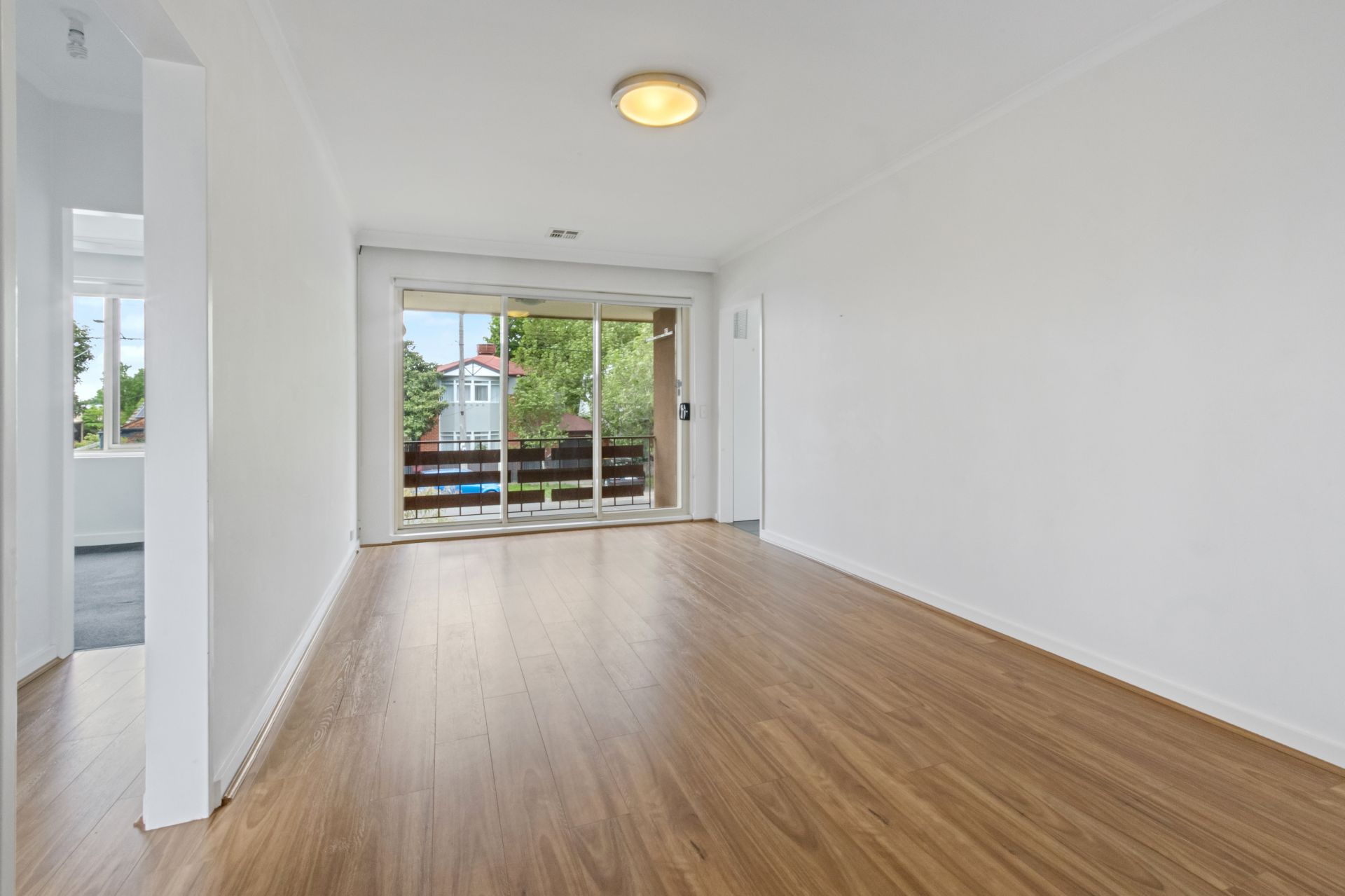 Stunning 2 Bedroom Apartment