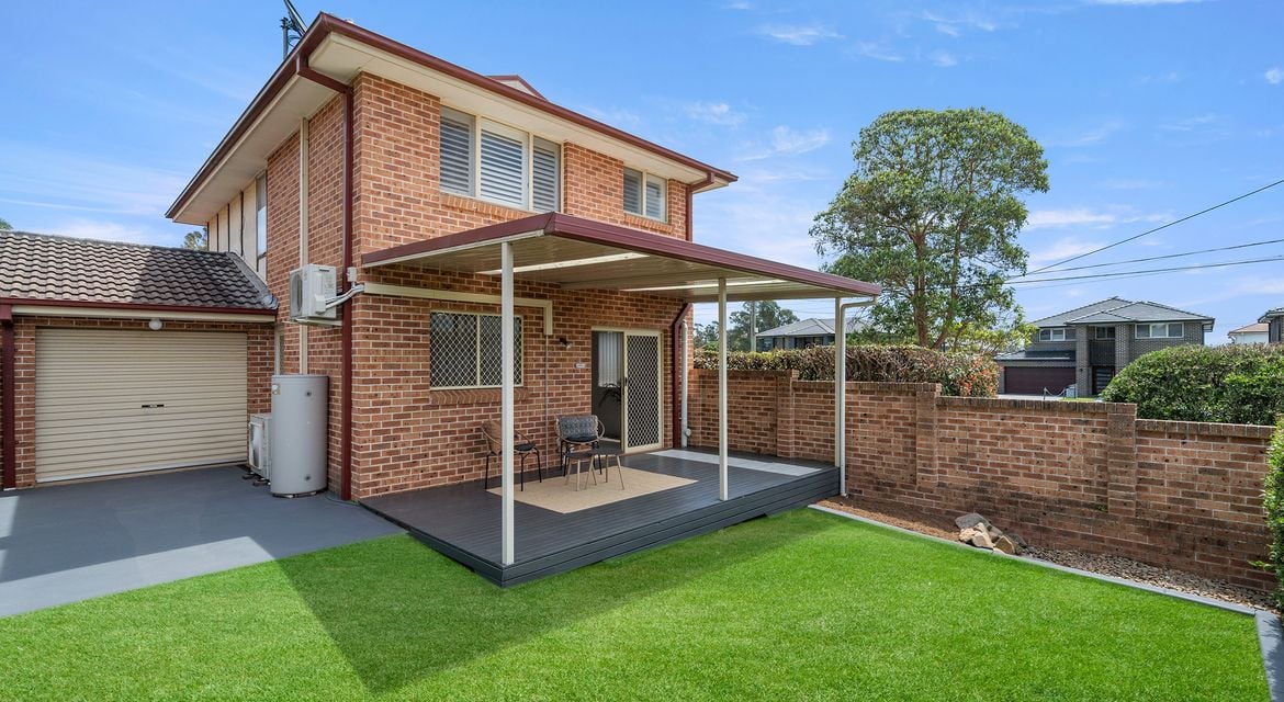 Schofields 1/22 Westminster Street