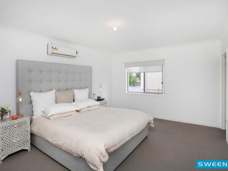 27 Garretty Road, Caroline Springs - Thumbnail 7