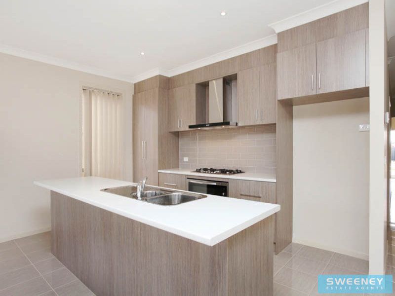 3 Riviera Drive, Hillside - Thumbnail 3