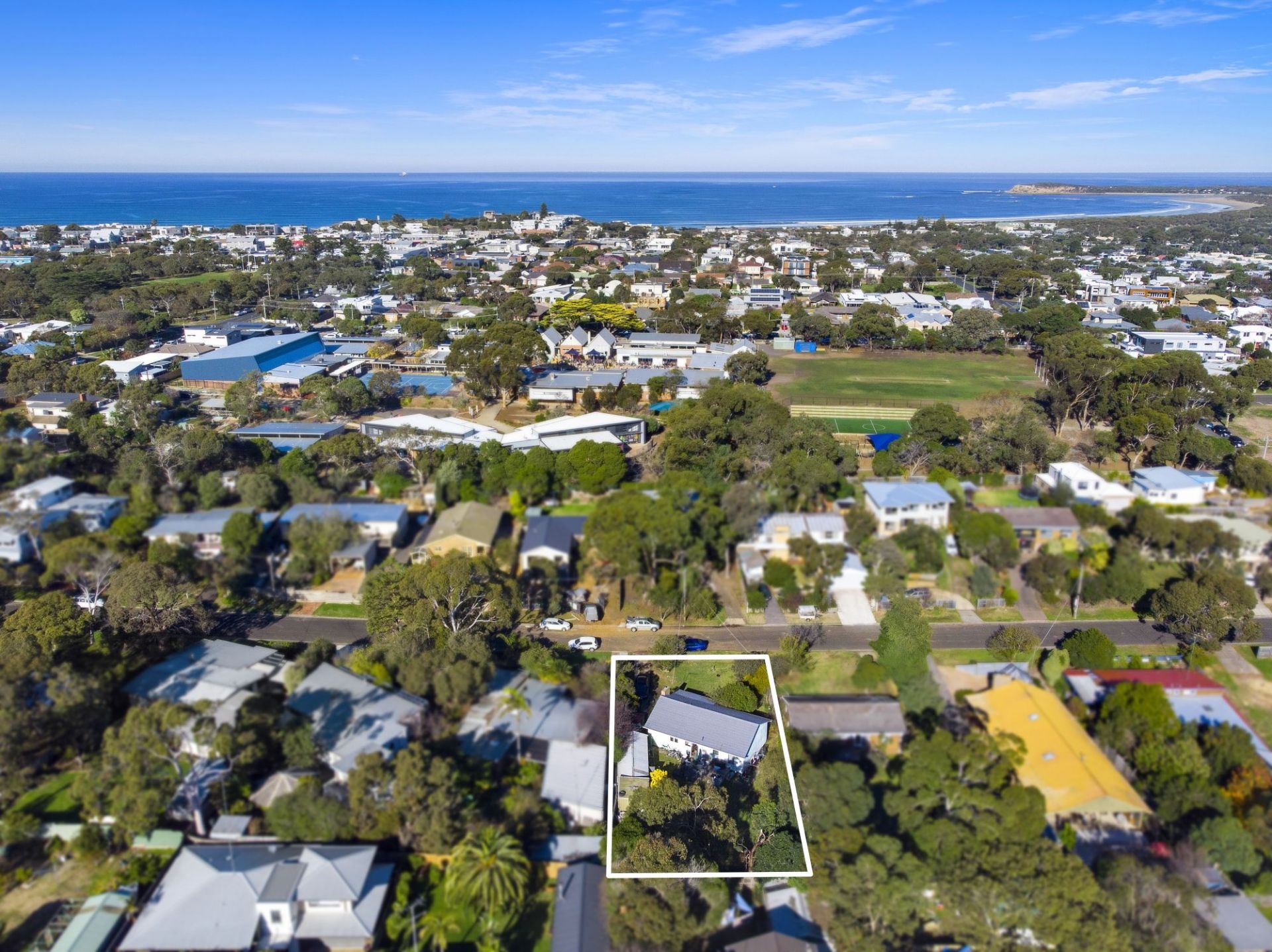 11 Epworth Street Ocean Grove VIC, Ocean Grove - Thumbnail 2
