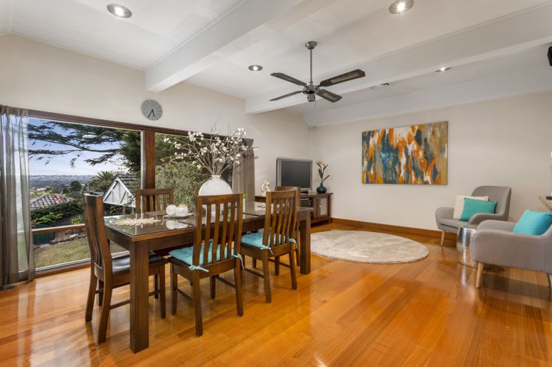 24 Carn Avenue, Ivanhoe - Thumbnail 6