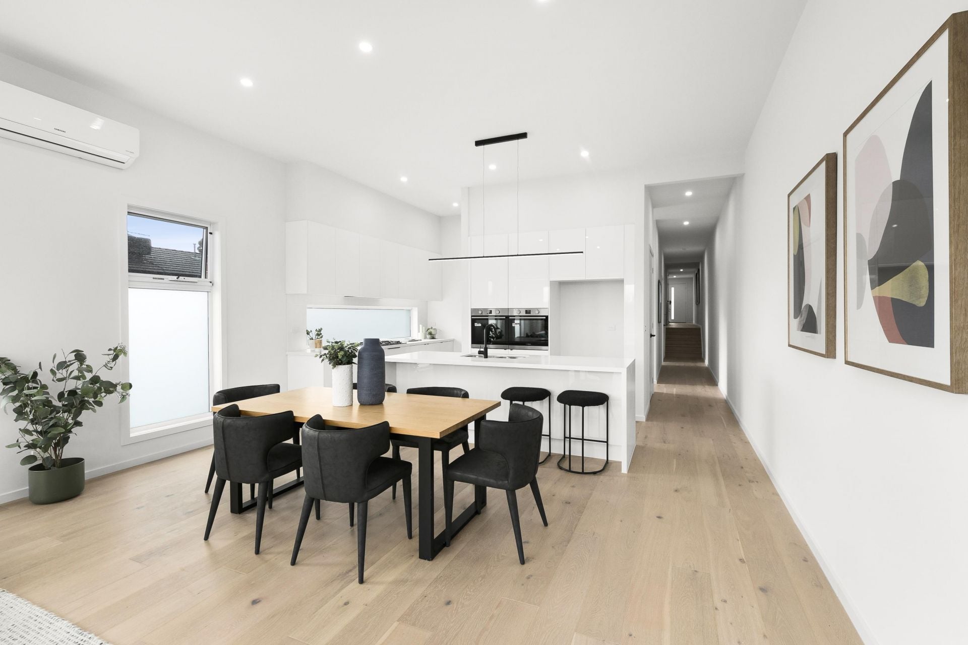 Stunning Brand New Townhouse