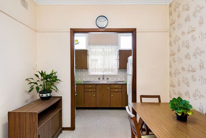 2 Yathong Road, CARINGBAH, Caringbah - Thumbnail 5