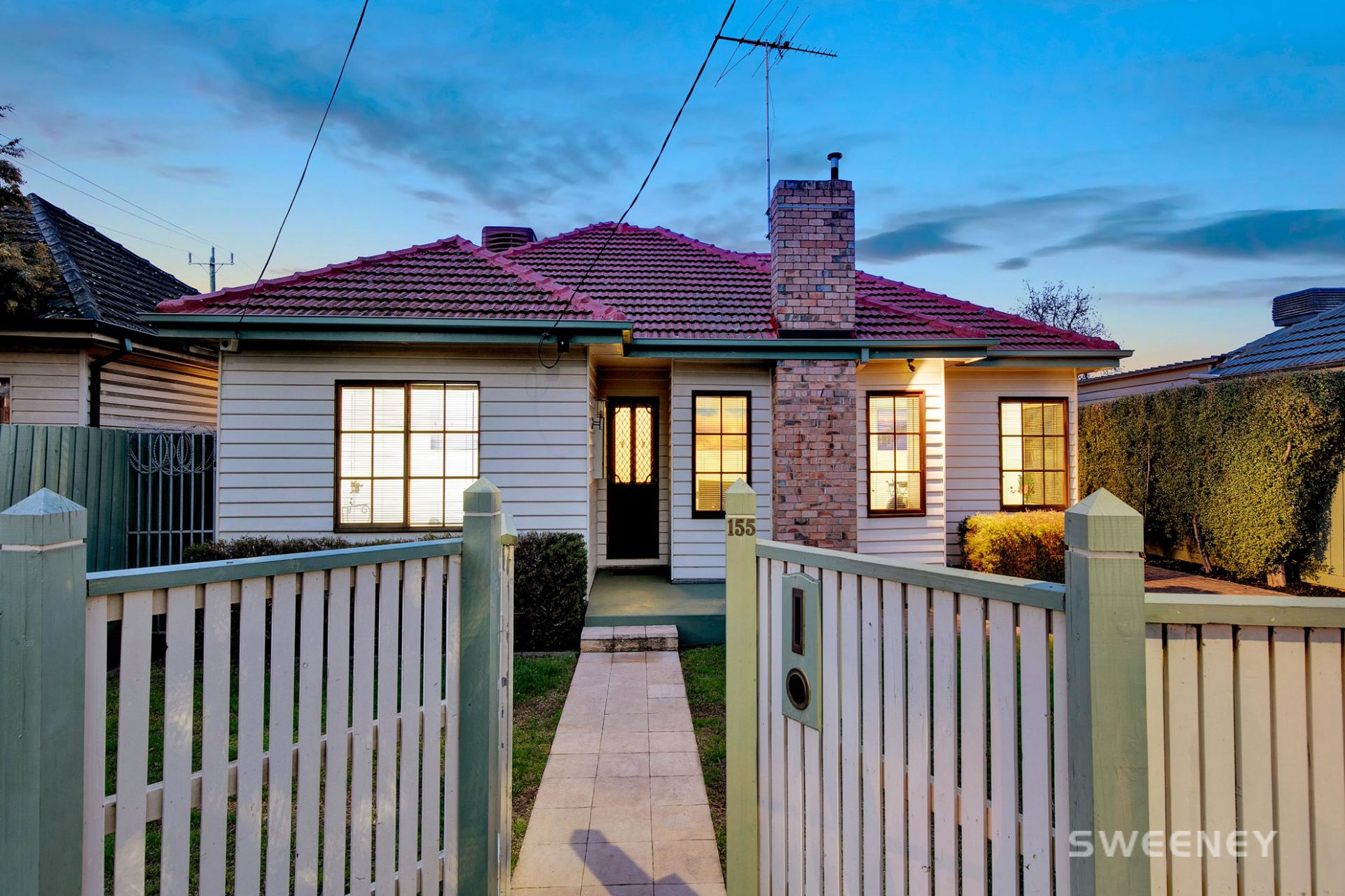 155 Railway Street North, Altona - Thumbnail 2