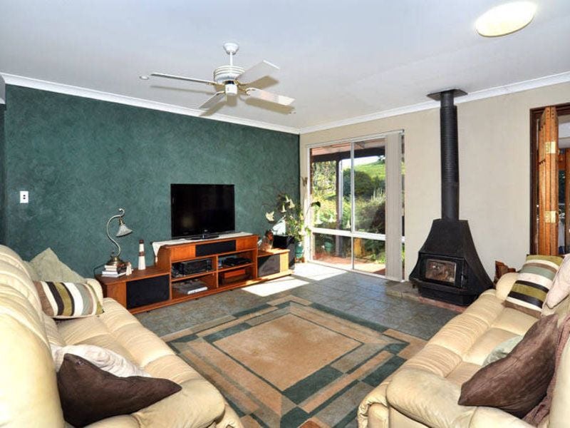 Real Estate For Sale 92 Lefroy Road Bridgetown , WA