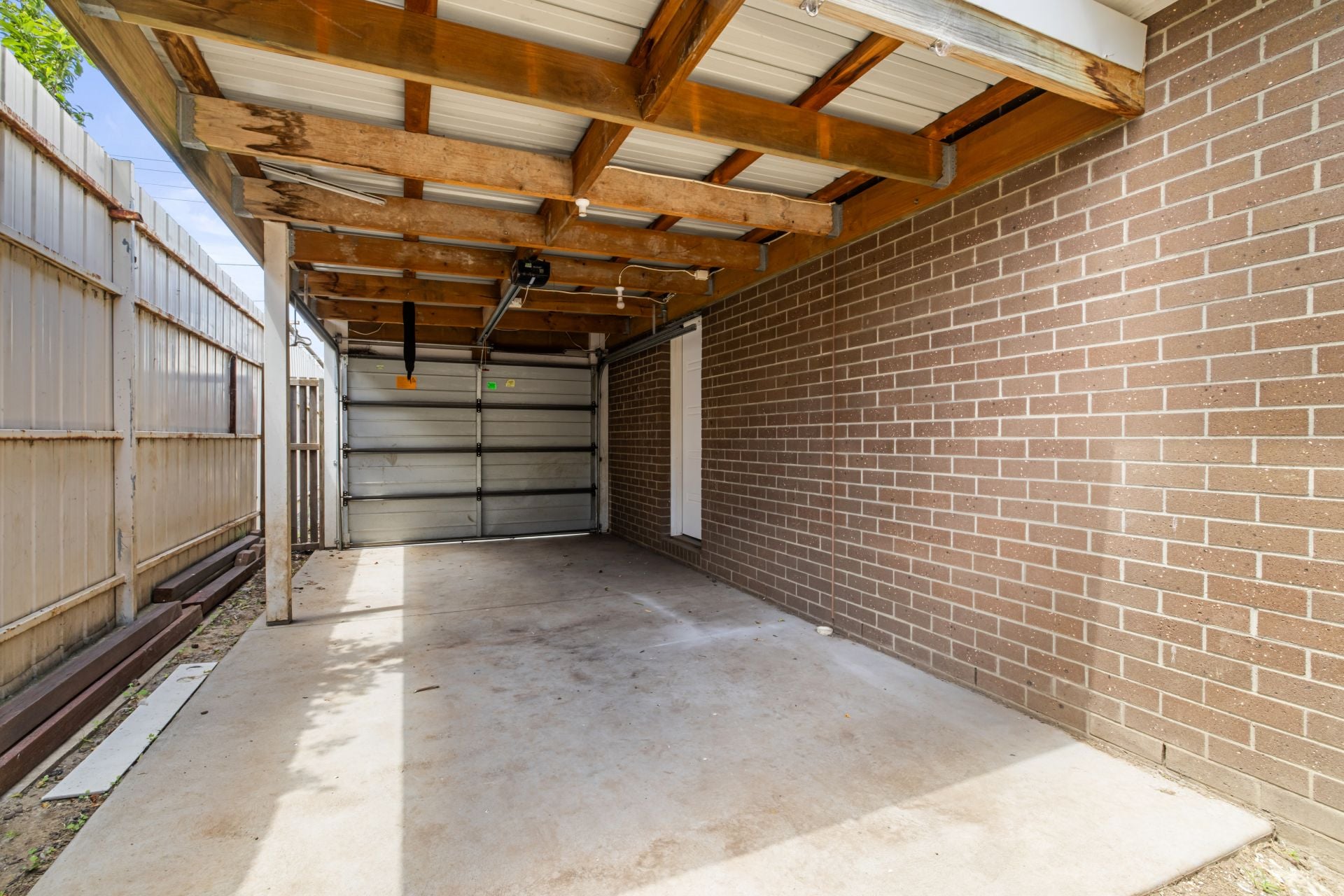 Spacious, Stylish And In Such A Central Location!