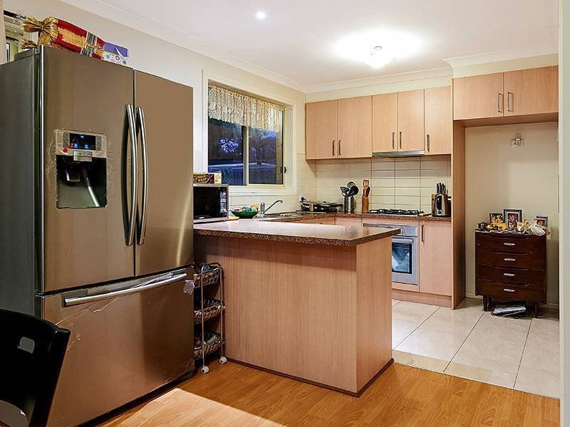 2/42 Galvin Street, Altona - Thumbnail 4