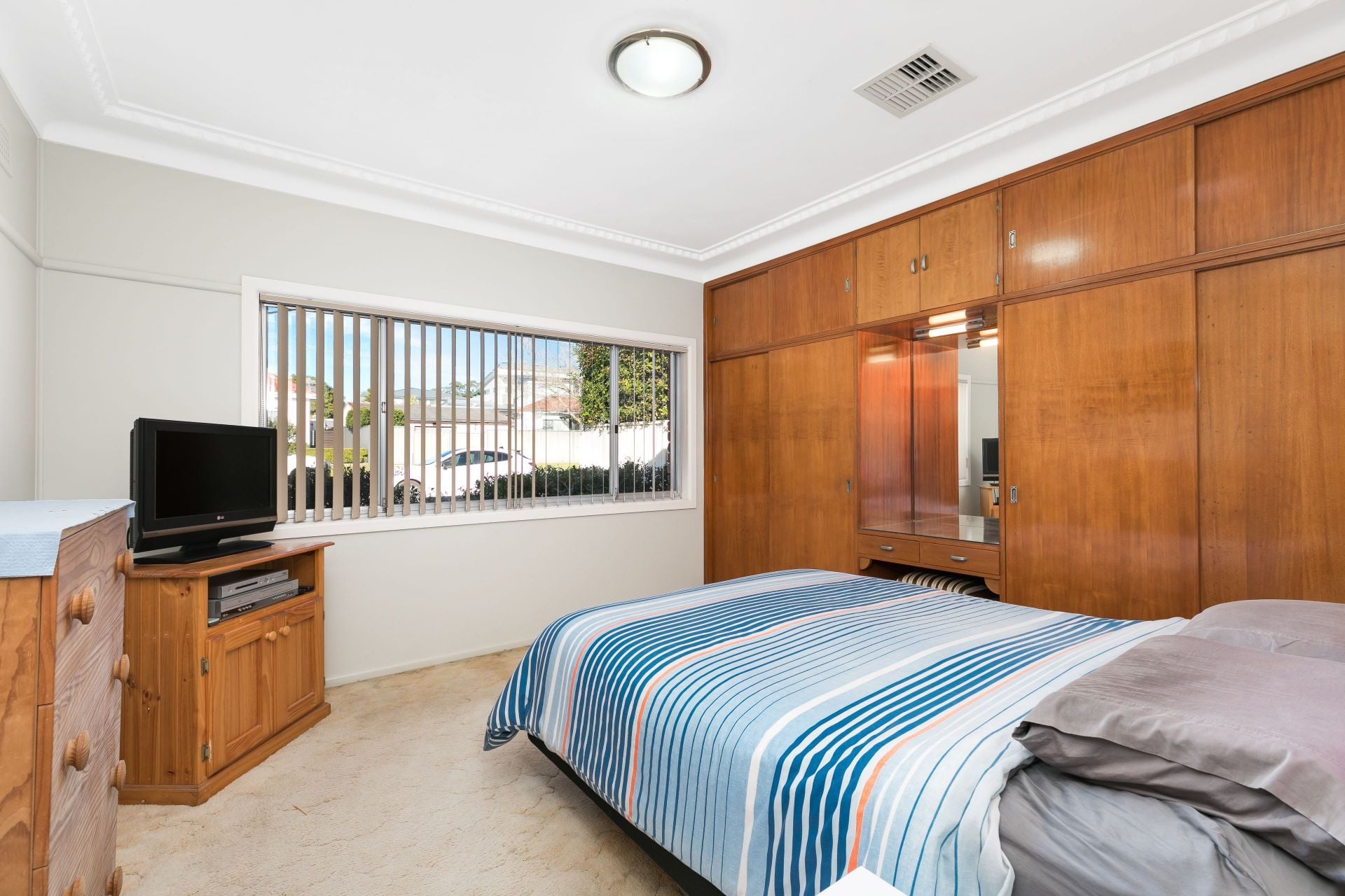53 Raleigh Avenue, CARINGBAH, Caringbah - Thumbnail 6