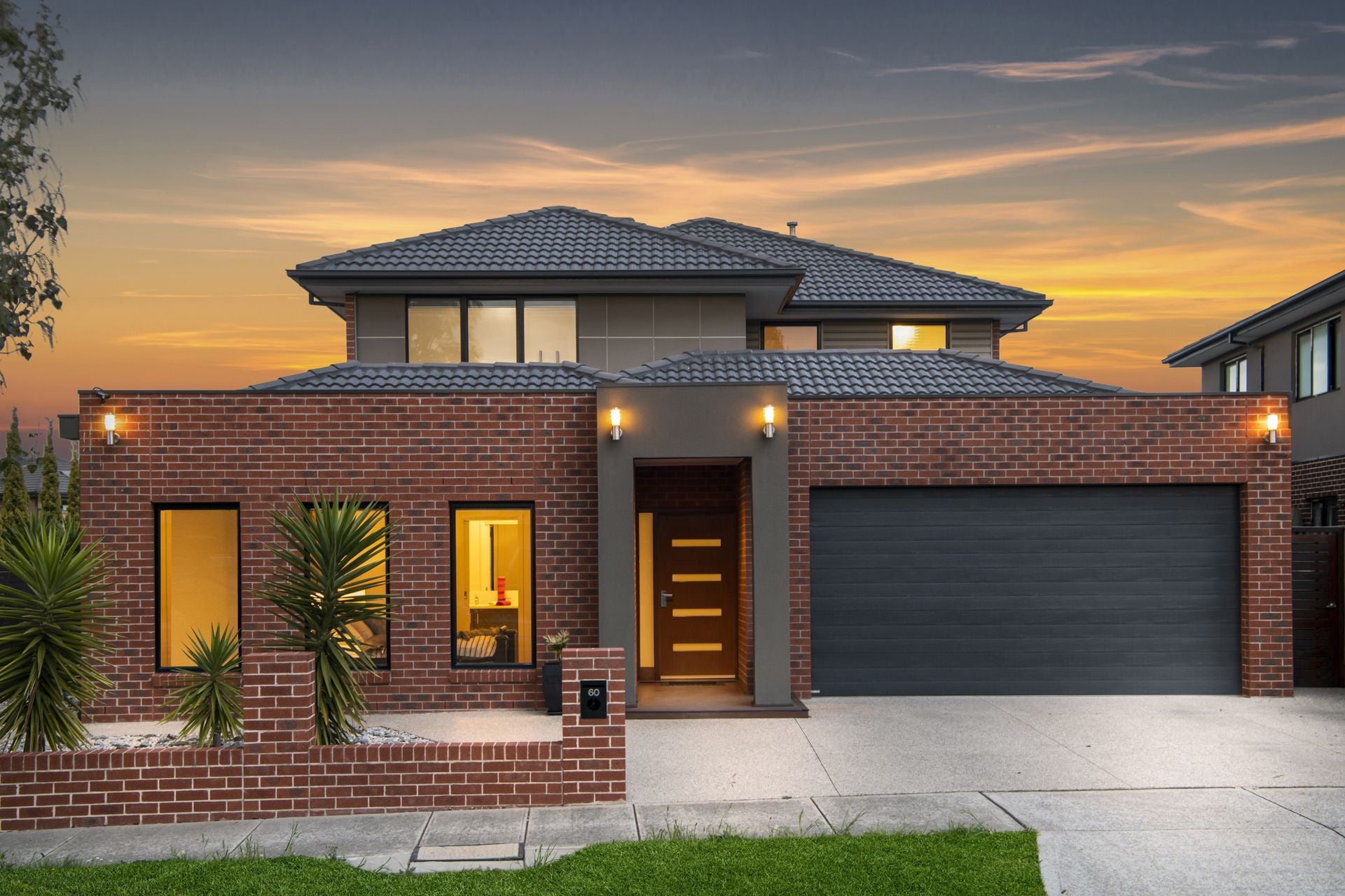 GREAT FAMILY HOME  - DUAL CORNER ACCESS