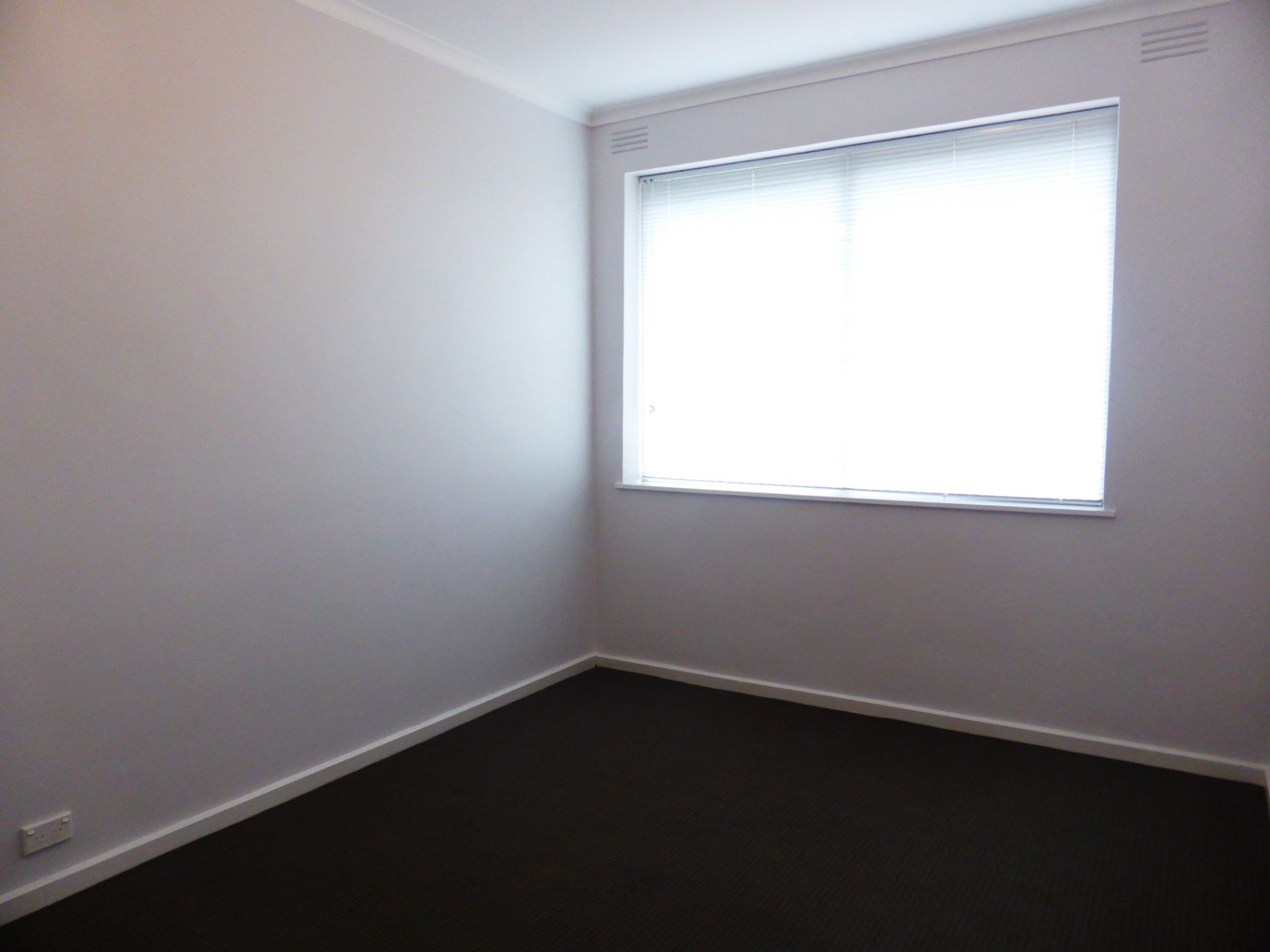 Fully Refurbished, Great Location!