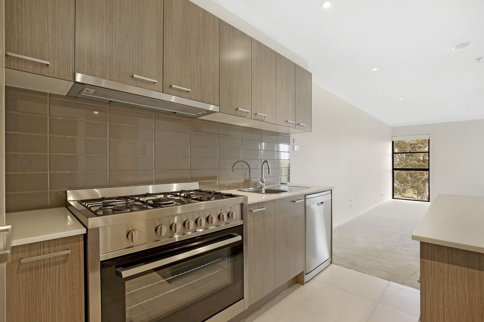 Immaculately Presented Apartment!