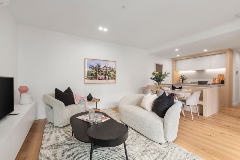 205/22-24 Pakington Street, St Kilda - Thumbnail 2
