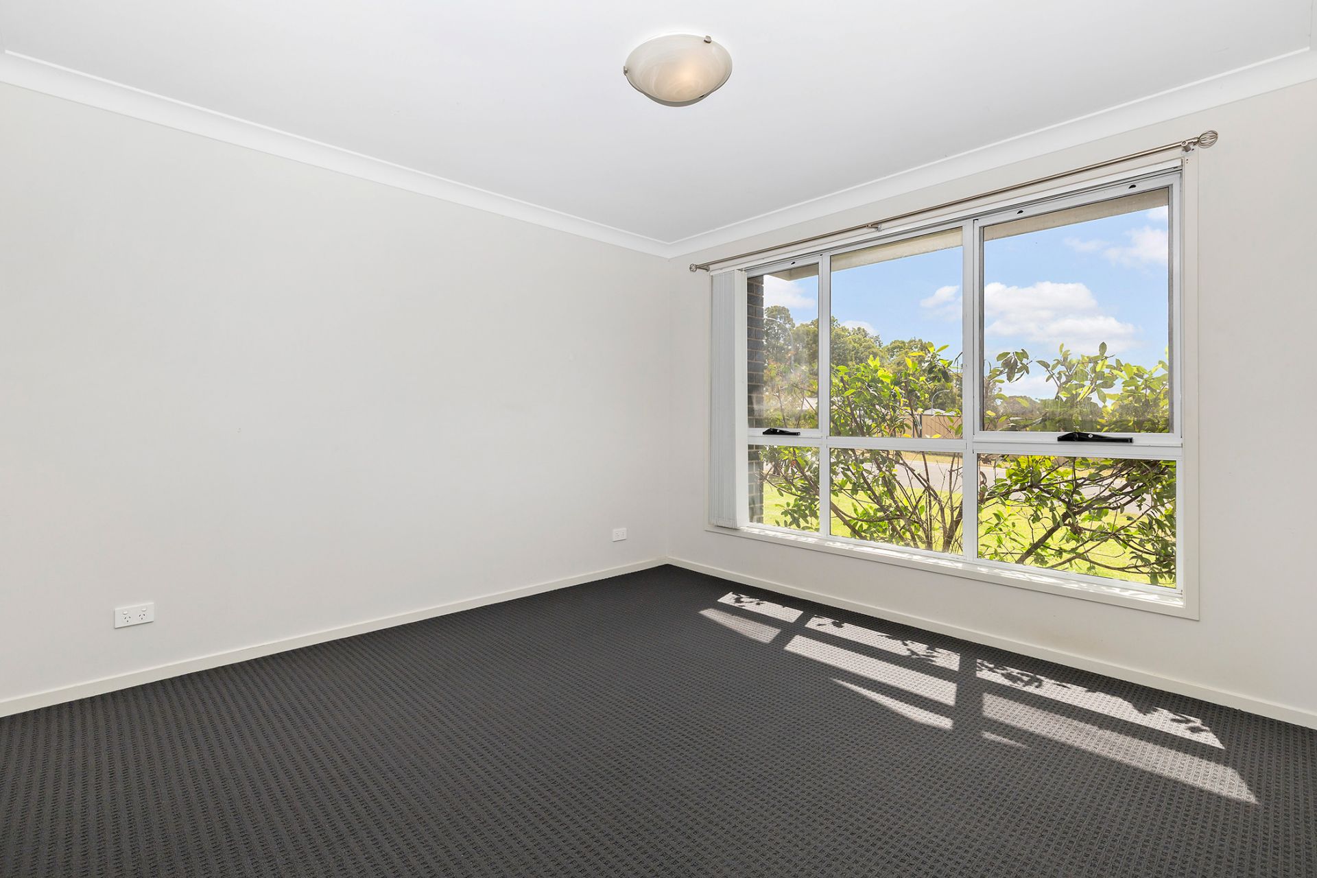 Real Estate For Lease 56 Tempranillo Crescent Cessnock , NSW