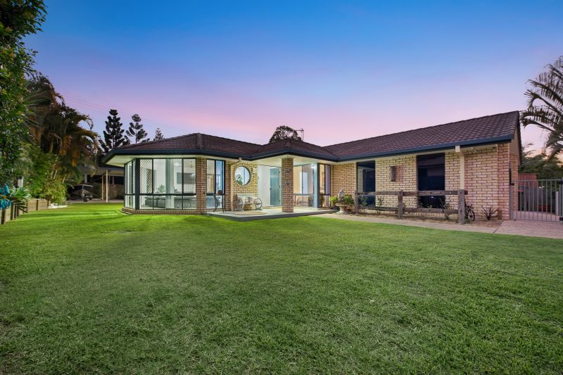 Real Estate For Sale 33 Petigrain Avenue Palmwoods , QLD