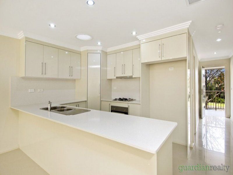 3/6 Martin Place DURAL NSW, Dural - Thumbnail 3