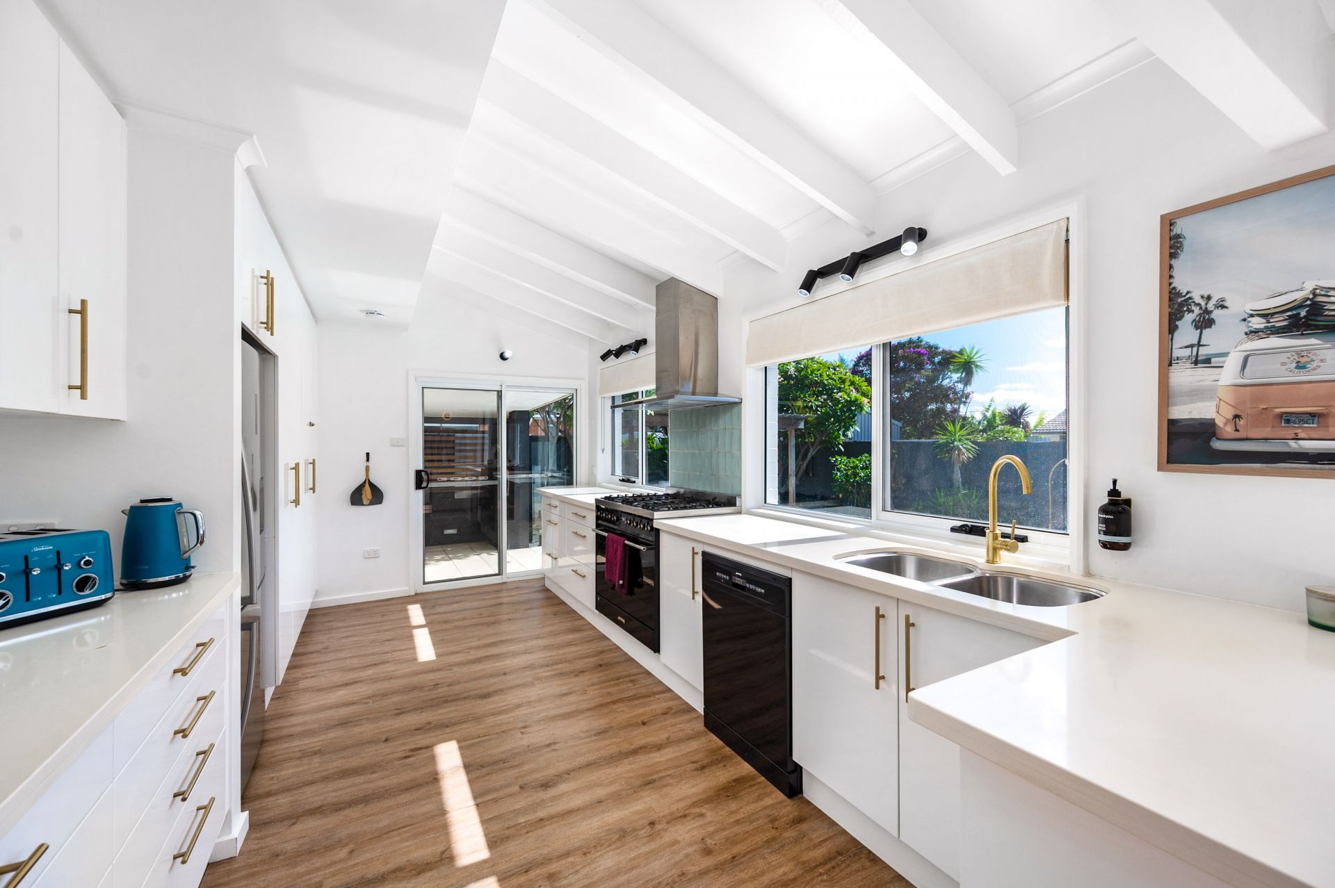 126 Park Avenue, Caves Beach - Thumbnail 8