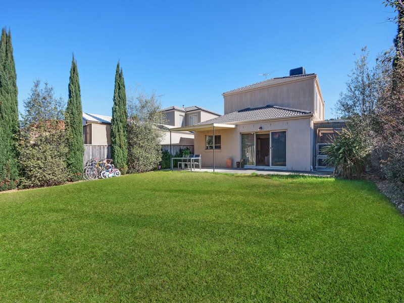 44 Stafford Road SOUTH MORANG, South Morang - Thumbnail 2