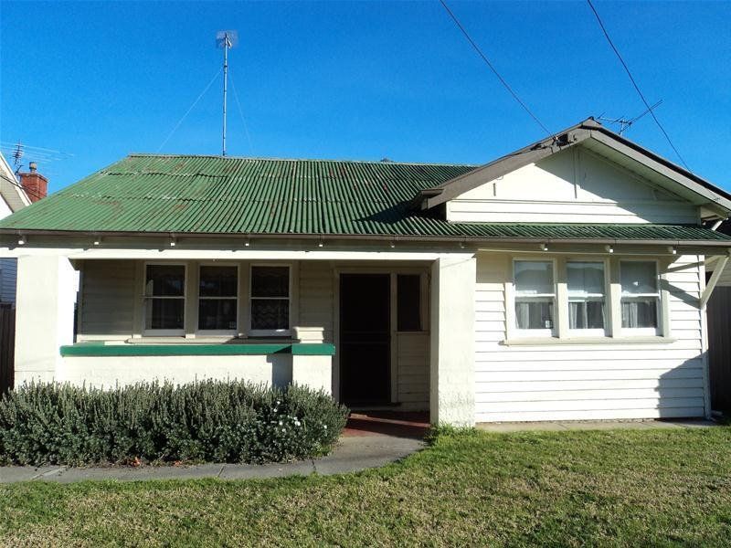 CLOSE TO ALL AMENITIES!