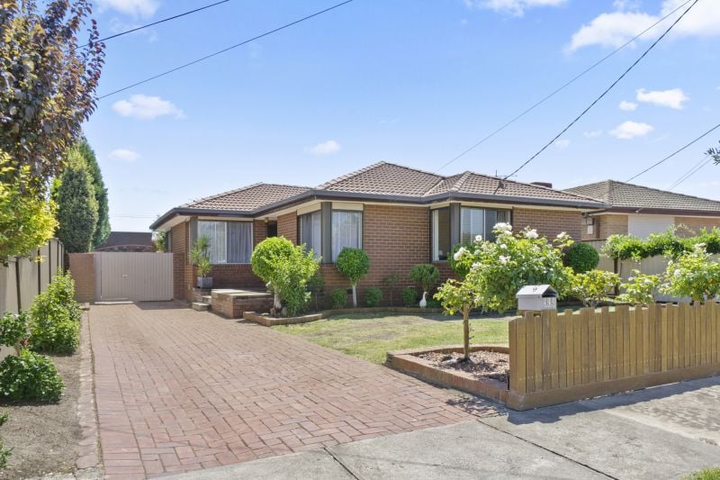 22 Gladstone Street, Thomastown