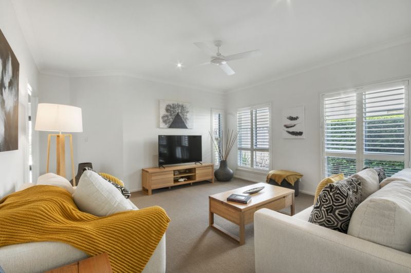 15 Riviera Crescent Peregian Springs QLD, Peregian Springs - Thumbnail 2