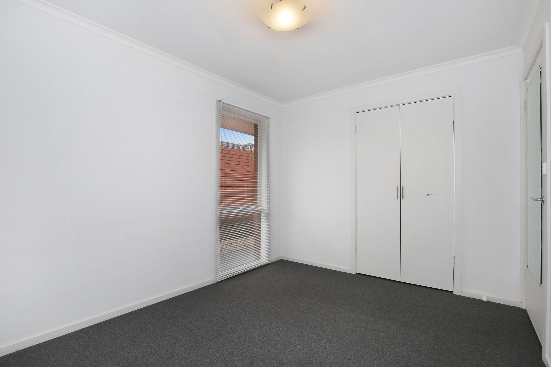 Two Bedroom Unit with Private Courtyard!