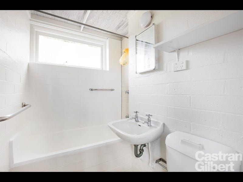 1/44 Gatehouse Street, Parkville - Thumbnail 5