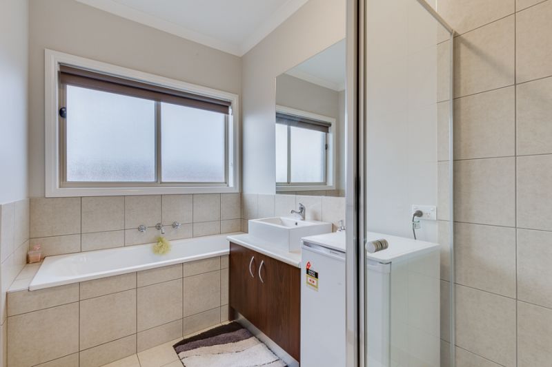 4/36 Somerton Court, Bacchus Marsh - Thumbnail 7