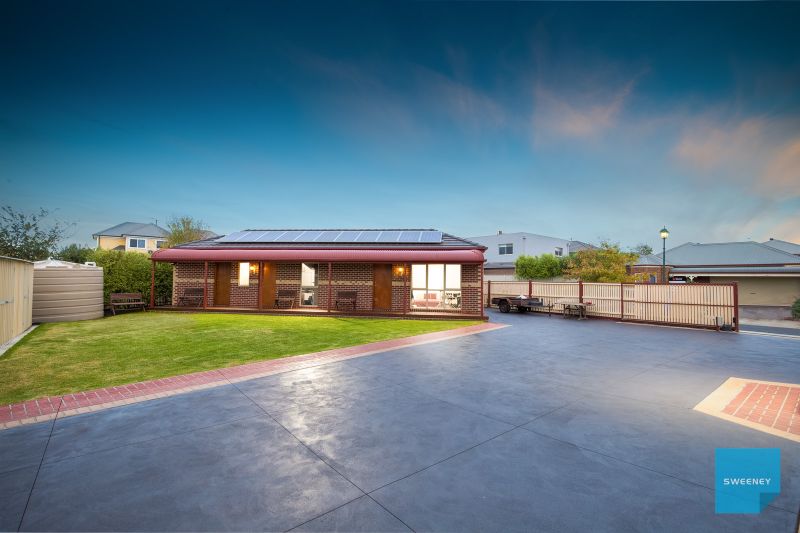8 Smethwick Green, Caroline Springs - Thumbnail 5