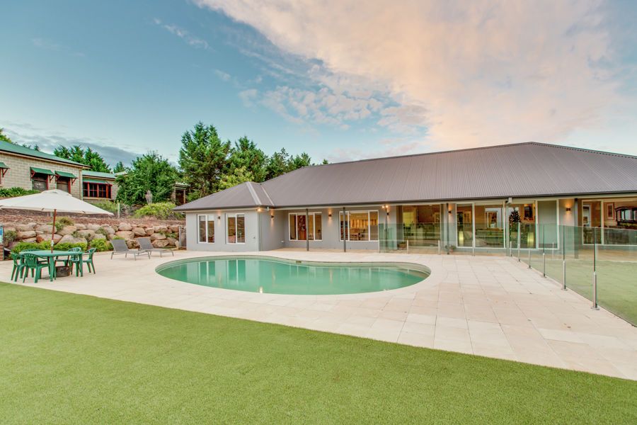 Real Estate For Sale 1 Clare Avenue Lake Albert , NSW