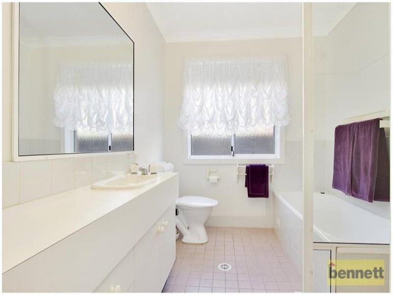 90 John Tebbutt Place, Richmond - Thumbnail 6