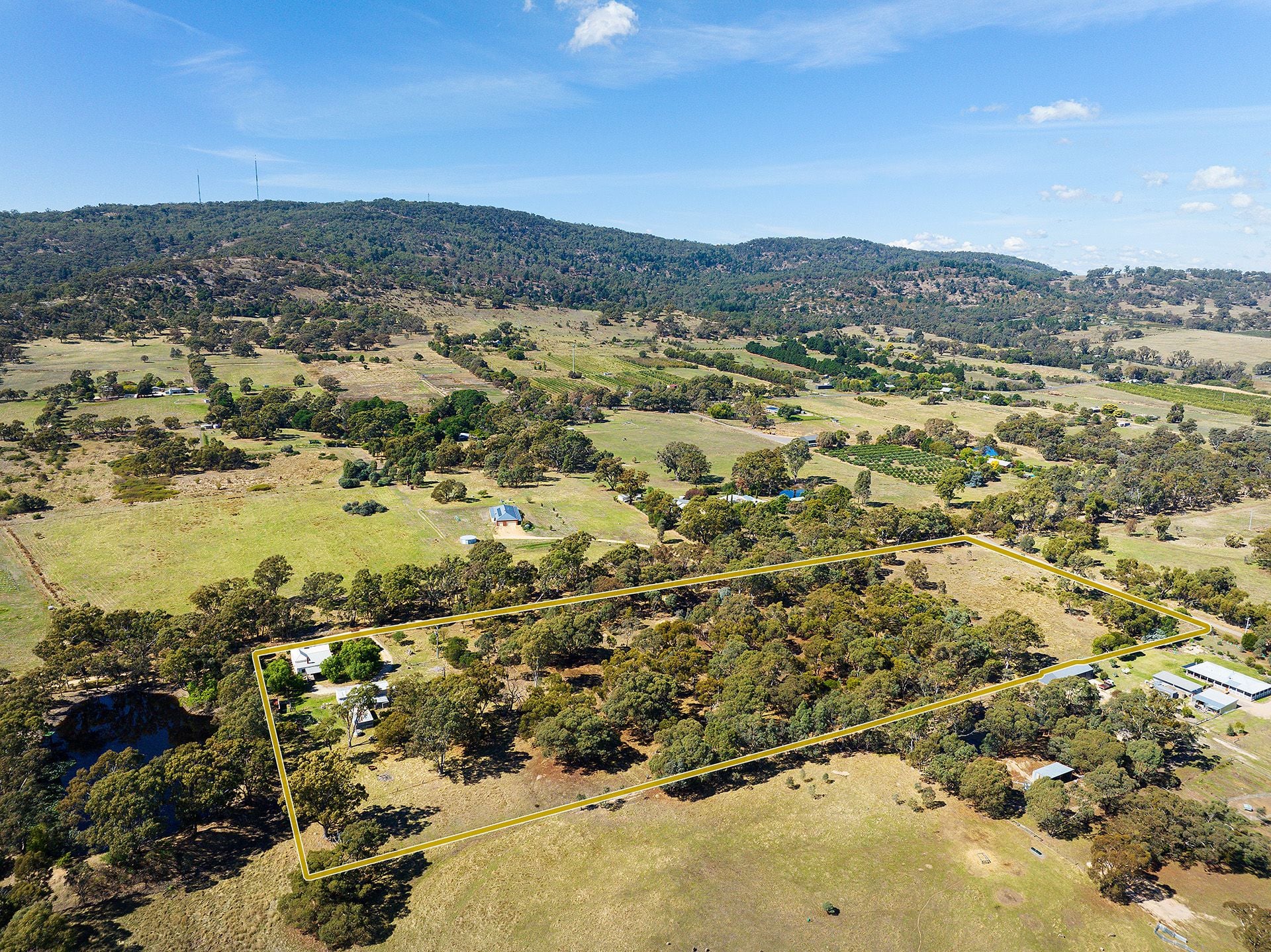 77 Douglas Lane, Harcourt - Thumbnail 3