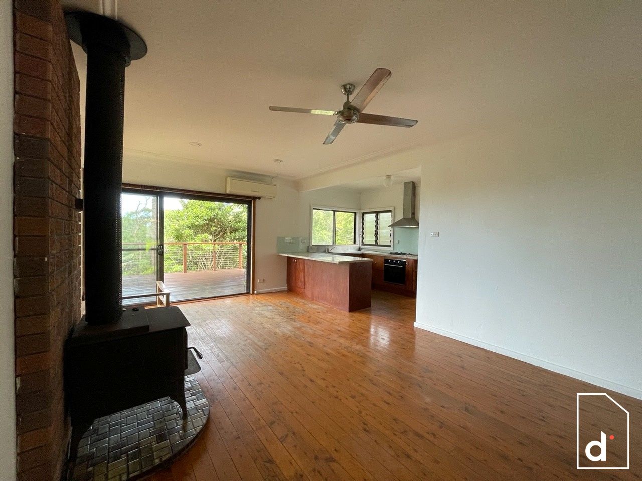 42 Buttenshaw Drive, Coledale NSW