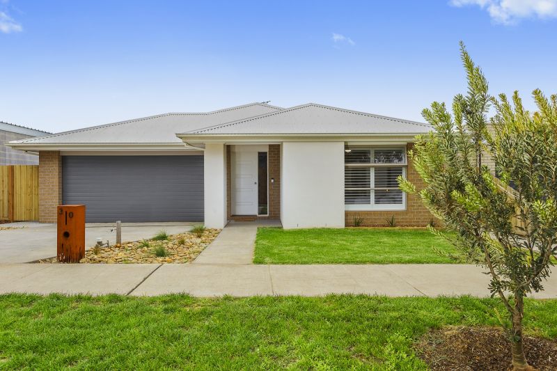 Real Estate For Sale 30 Witchetty Drive Ocean Grove , VIC